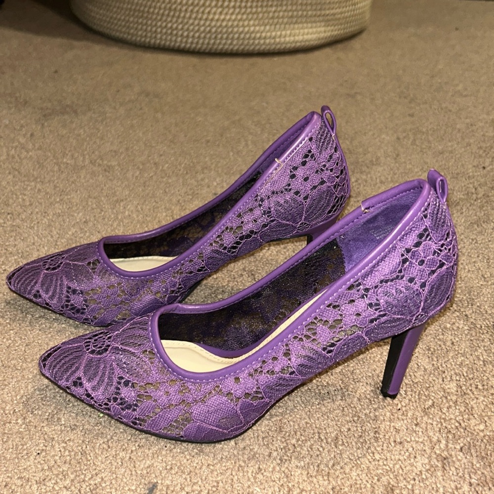 Never worn size 7 purple heels